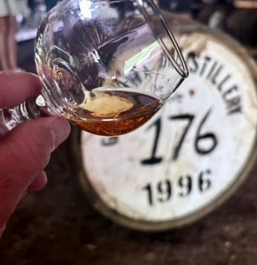 FB329C44-3DE7-45C0-812B-AD329E8A4B39_4_5005_c